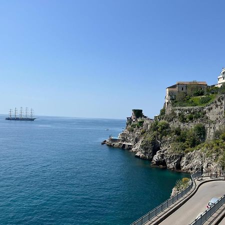 아트라니 Frennesia Amalfi Coast B&B 외부 사진